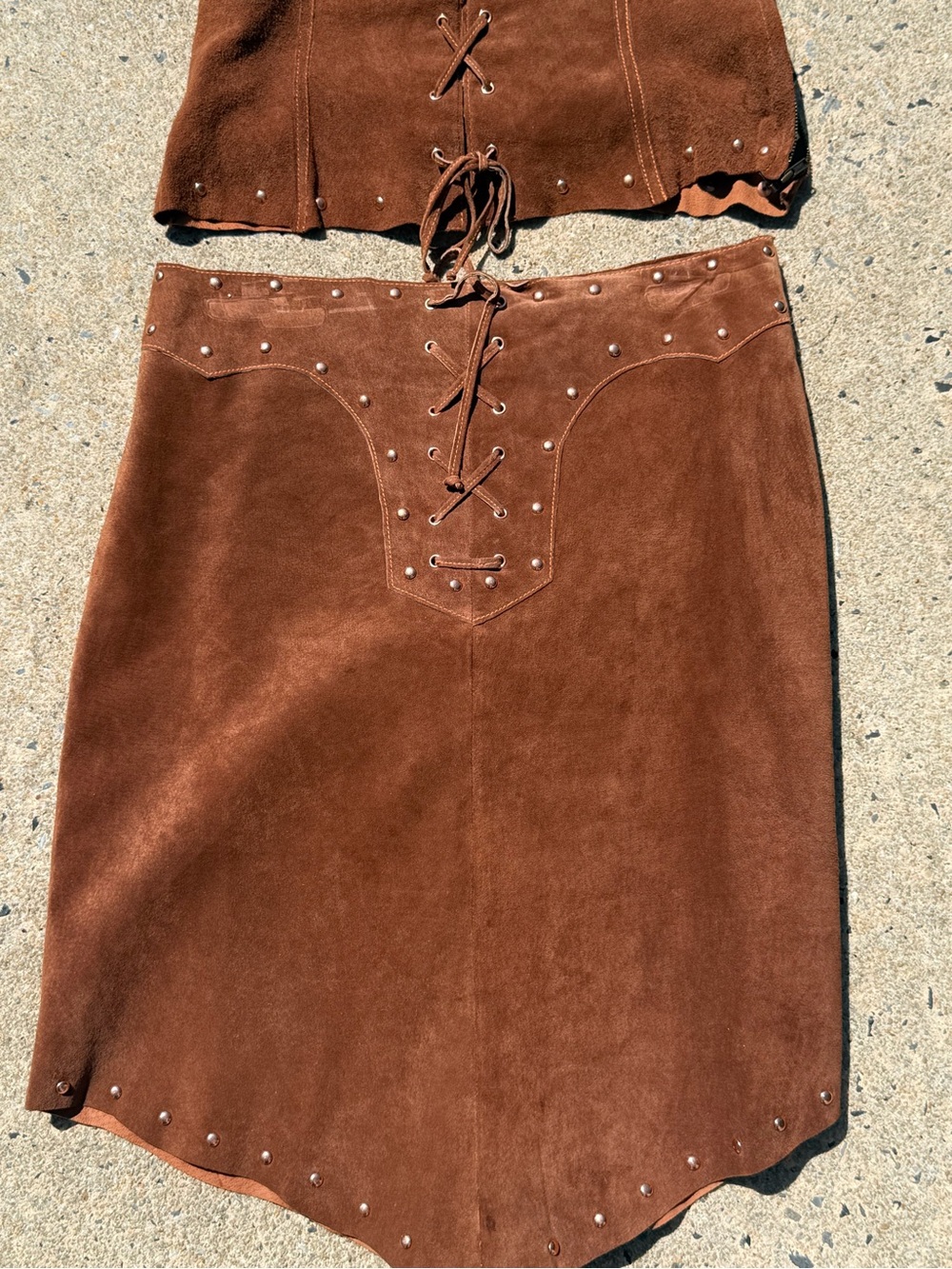 Vintage MaXima Two Piece Western 
Brown Suede Lace-Up Skirt - Women Skirts - Picture 15 of 16